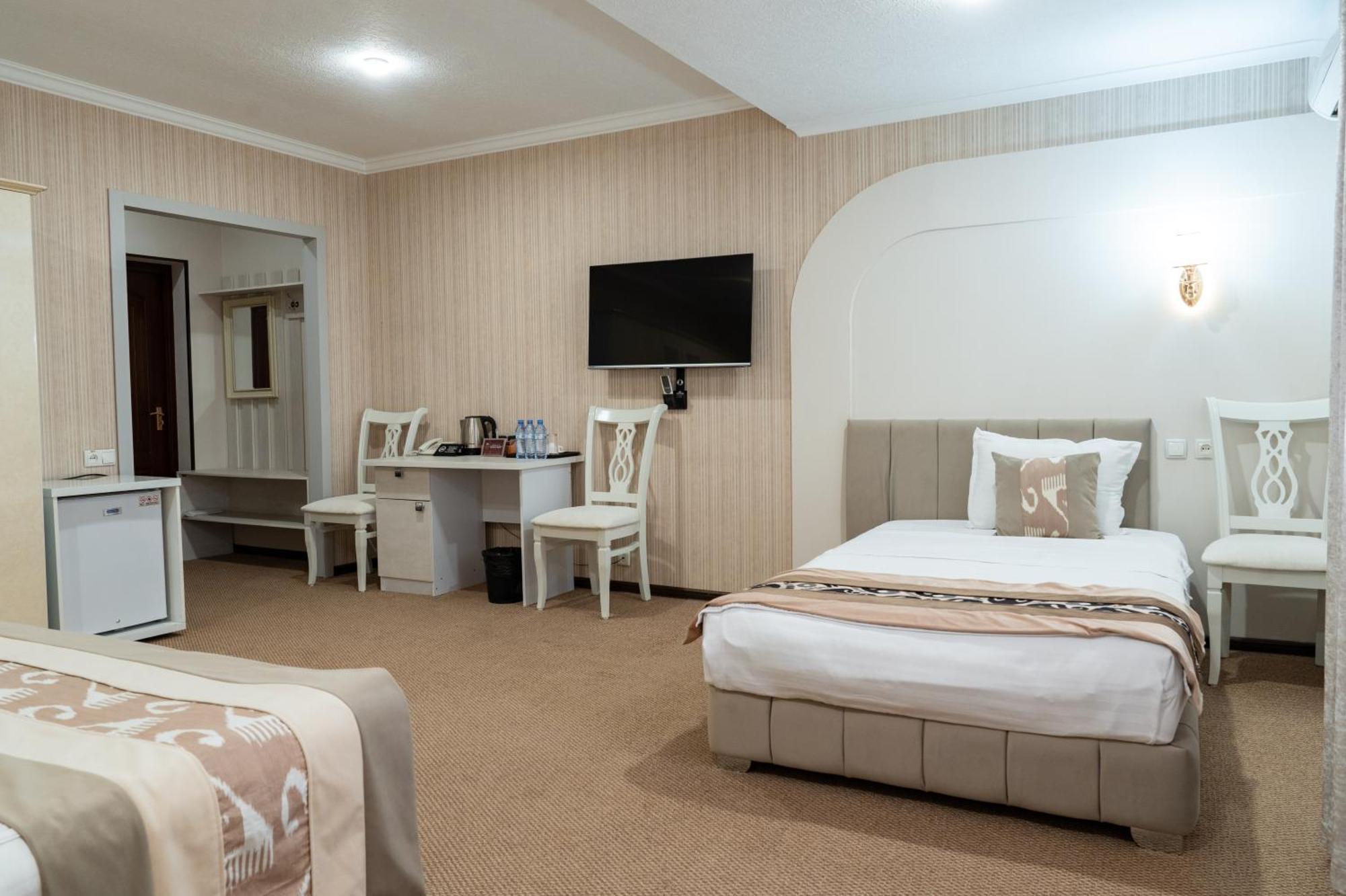 Meros Boutique Hotel Samarkand Esterno foto