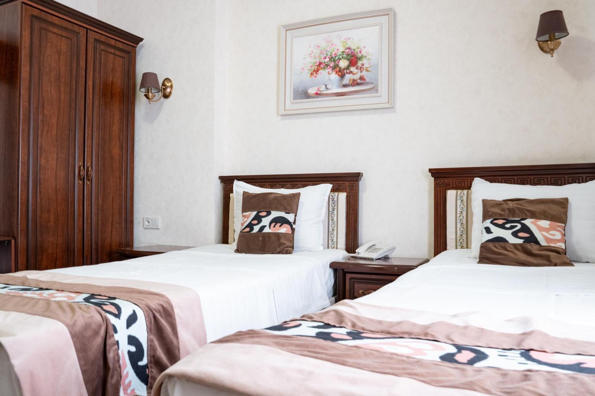 Meros Boutique Hotel Samarkand Esterno foto
