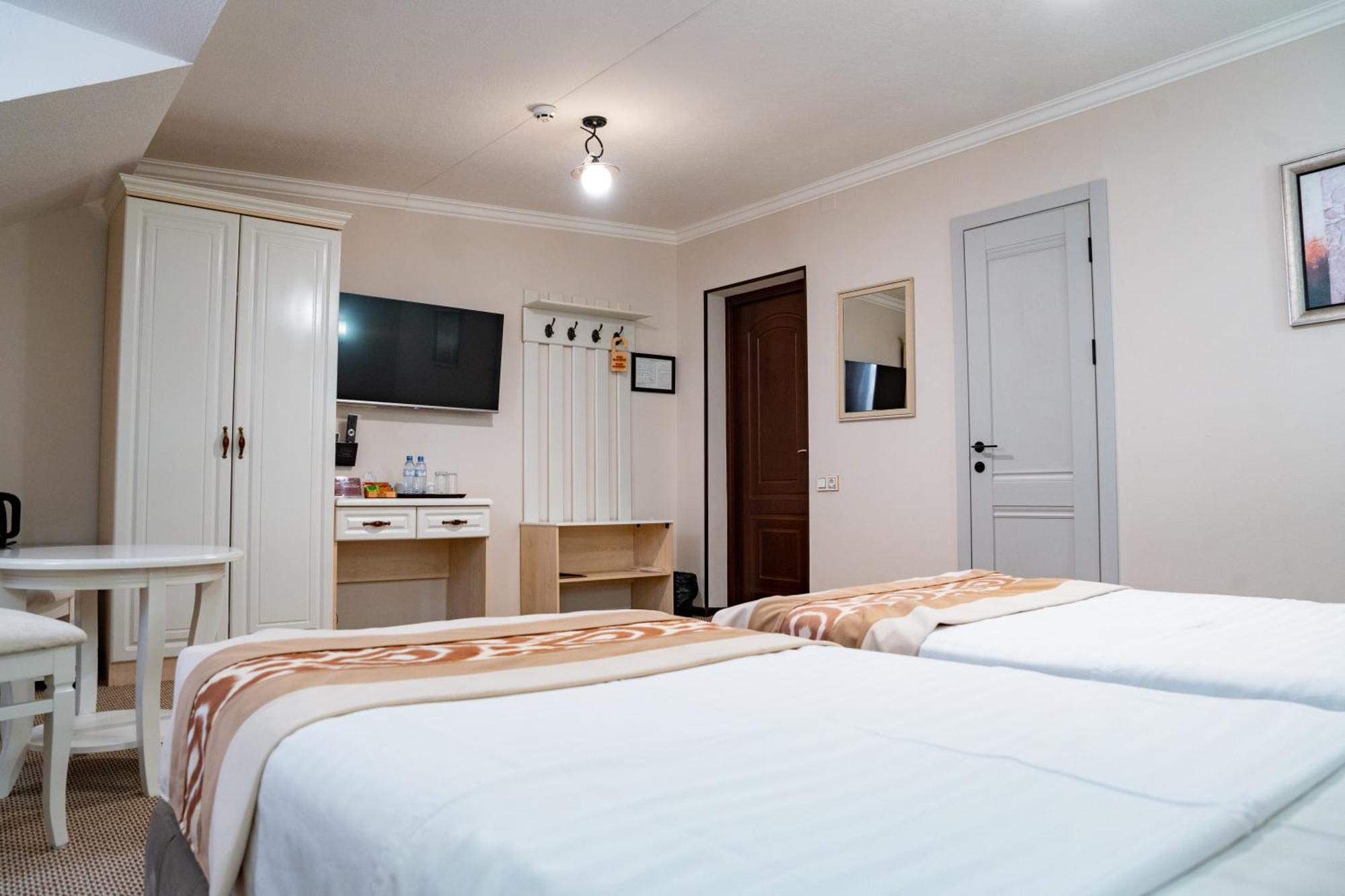 Meros Boutique Hotel Samarkand Esterno foto
