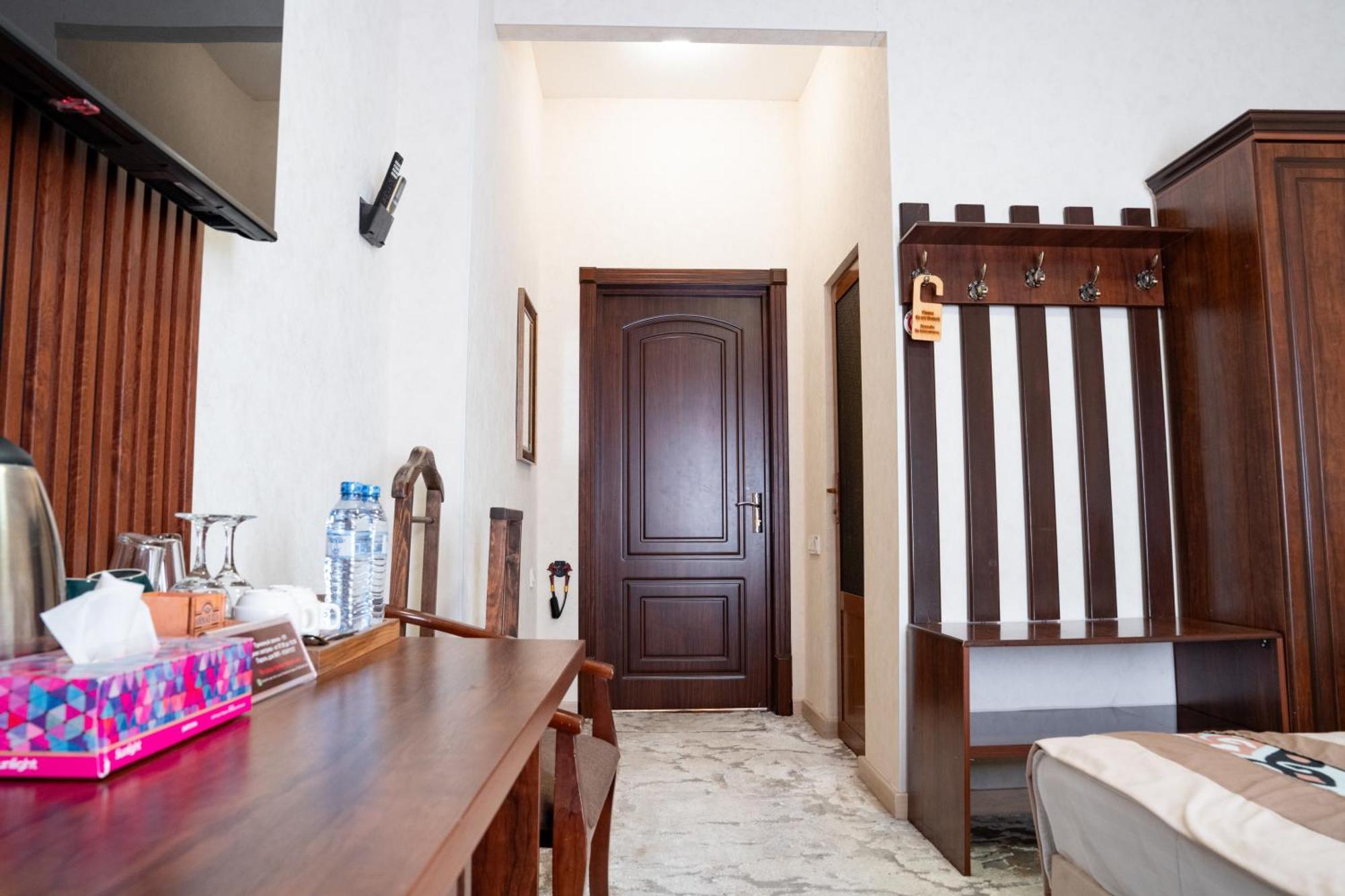 Meros Boutique Hotel Samarkand Esterno foto