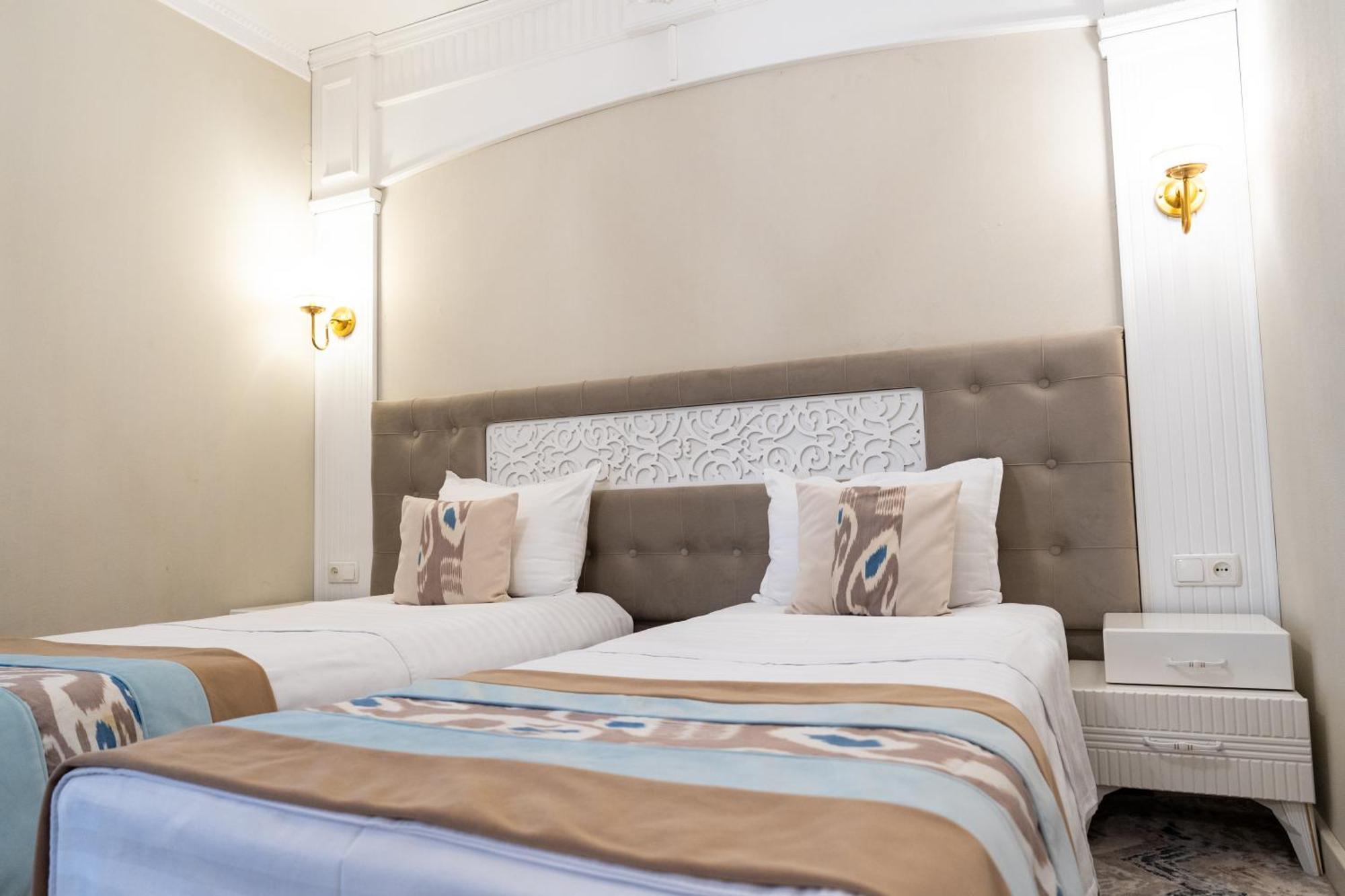 Meros Boutique Hotel Samarkand Esterno foto